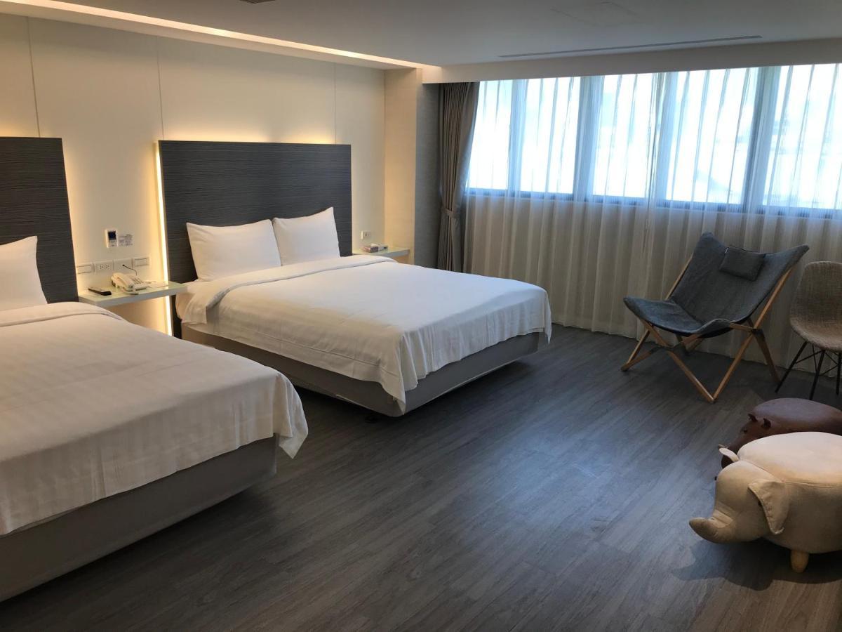 Golden Garden Hotel Тайбей Екстер'єр фото